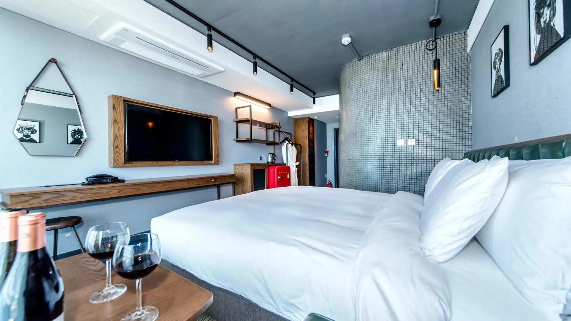 Marevo Beach Hotel Jeju