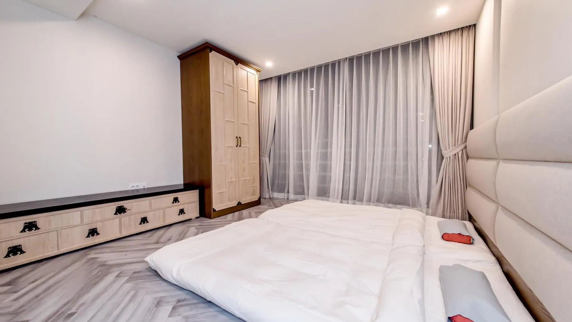 Marevo Beach Hotel Jeju 3*,