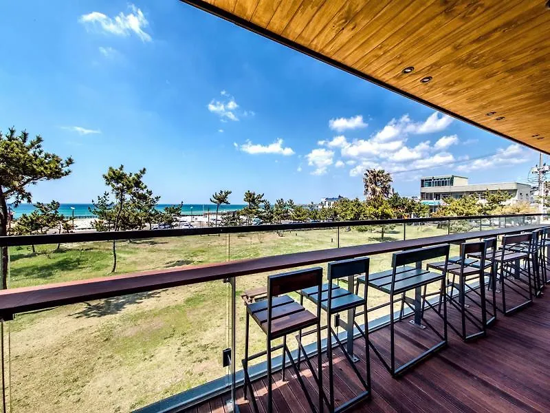 Marevo Beach Hotel Jeju