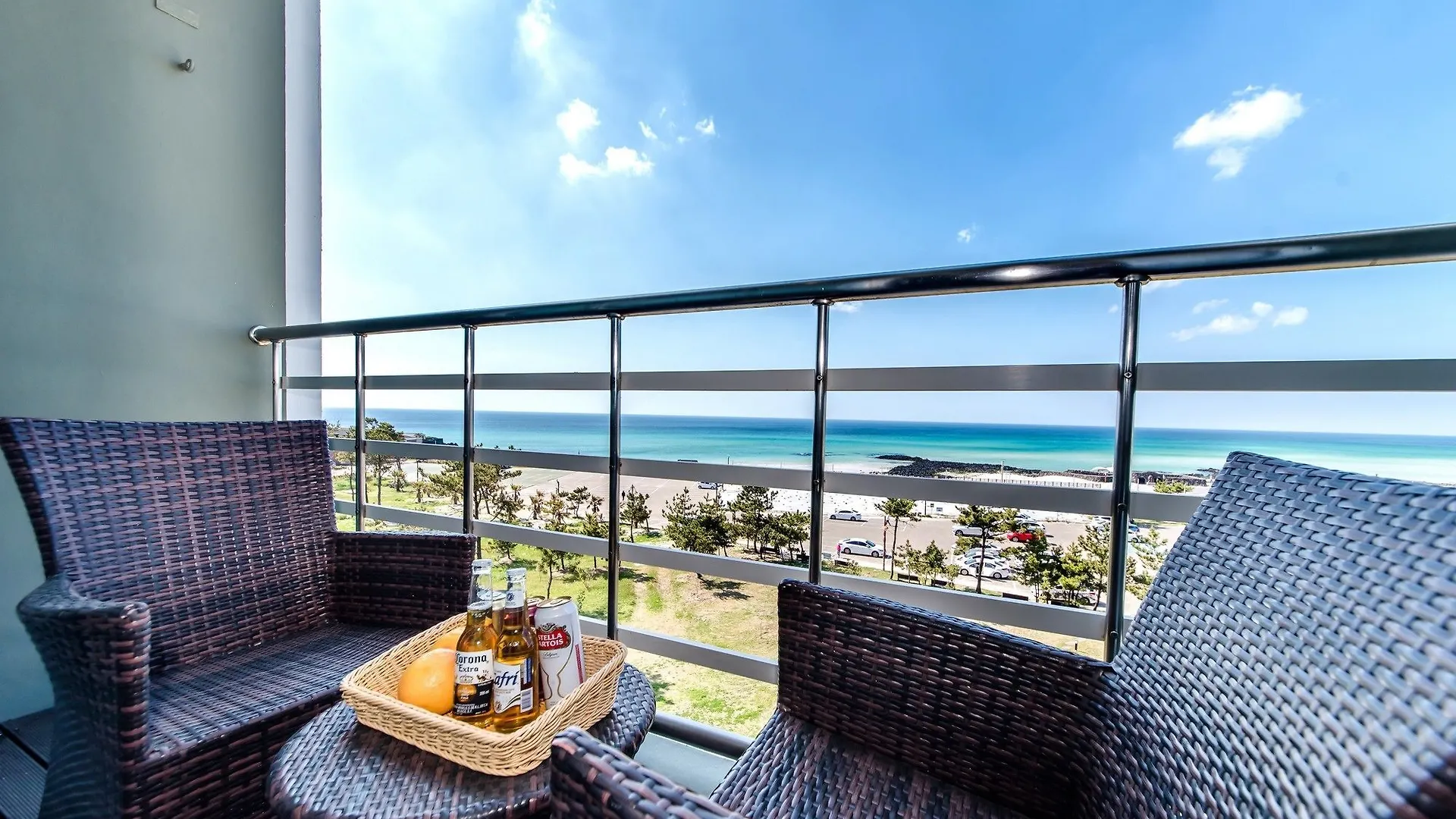 Marevo Beach Hotel Jeju