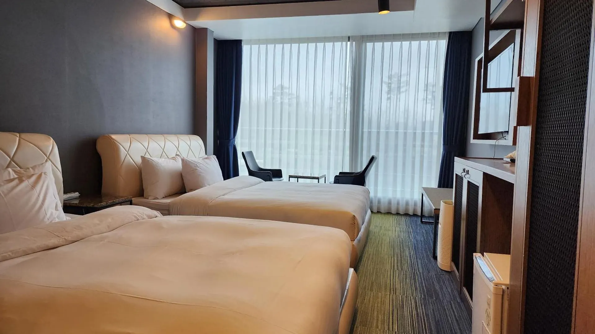 Marevo Beach Hotel Jeju