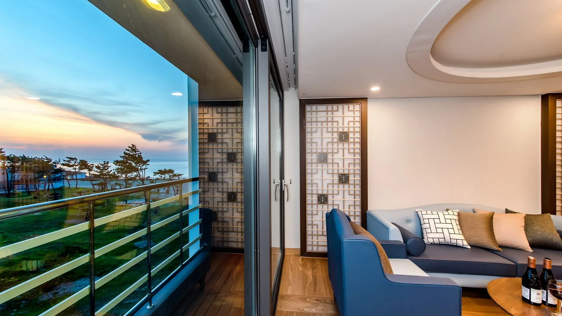Marevo Beach Hotel Jeju