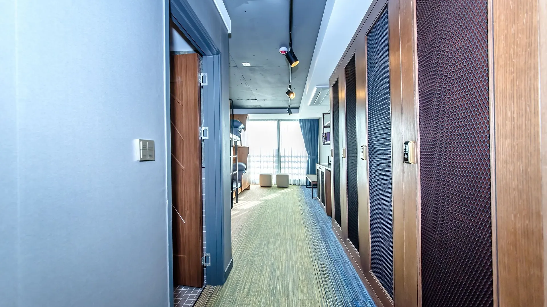 Marevo Beach Hotel Jeju 3*,
